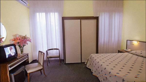 Hotel Arco Del Sole ラヴァーニャ エクステリア 写真